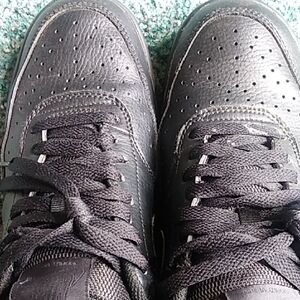 Nike Women's Black Leather Sneakers